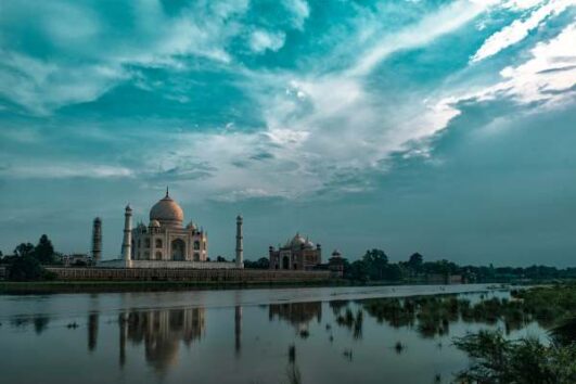 Overnight Agra Tour