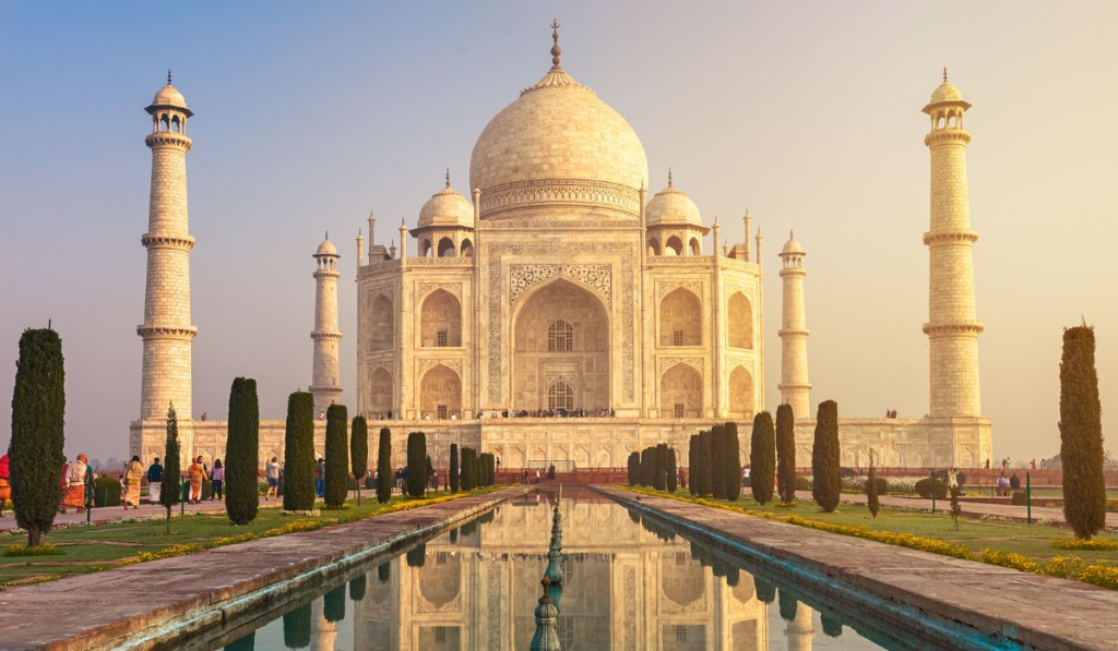 Agra Cantt from Delhi tour