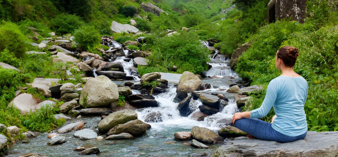 Yoga, temples, and spiritual traditions in India along the sacred river.